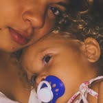 👩‍👧💜 - @carol_cecilia_02 - Instagram