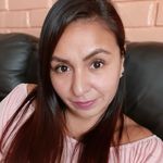 Carol Cerda - @negruchiiii - Instagram