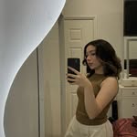 𝐂𝐚𝐫𝐨𝐥 𝐂𝐡𝐚𝐯𝐞𝐳 - @ca.nttch - Instagram
