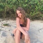 Carolina Pan Collet Franceschi - @carolcollet - Instagram