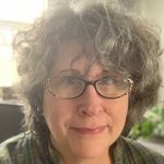 Carol Dodds - @mamadeaux - Instagram