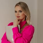 Carolina Müller Erhardt - @carolinaerhardtt - Instagram