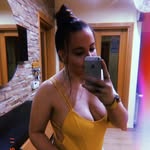𝒞𝑎𝑟𝑜𝑙𝑒𝑠𝑐ℎ𝑛𝑒𝑖𝑑𝑒𝑟 - @caroleschneider23 - Instagram