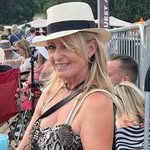 Carol Everett - @caroleverett733 - Instagram