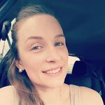 Carolina Glowacki Grosse - @carolgrosse - Instagram