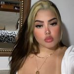 Carol harley - @bellacaroline613 - Instagram