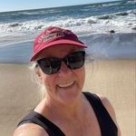 Carol Janeway - @caroljaneway - Instagram
