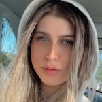 CAROLINE WENCZKOSKI - @carolwenczkoski - Instagram