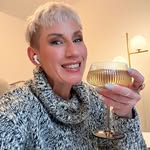 Carolyn Krahn - @carolynkrahn - Instagram