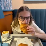 CarolinE 🥖🎟️🫒🛴🪩 - @carol.krieger - Instagram