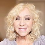 Carol Lance - @carol.lance.3 - Instagram