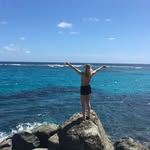 @carolpeckham - Instagram