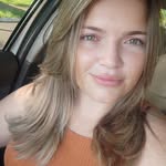 Carol Pedroso - @carol_pedrososales - Instagram