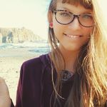 Carol Pool - @carolodzpool - Instagram