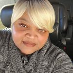 Carol Rivers - @muffinjacks - Instagram