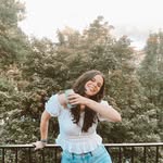 Carol Stock - @caroostocks - Instagram