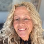 Carol Strachan Green - @dqg_1902 - Instagram
