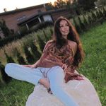 Carol Strasser - @carolstrasser - Instagram