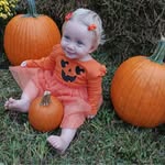 Carolyn Surratt - @4dobies1treeingwalkermom - Instagram