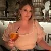 caroline T - @carolinethrush - TikTok