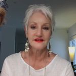 Carole Bates - @cazabee - Instagram
