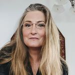 Carole Bates - @carolebbb - Instagram