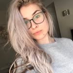 carole hutton - @8wobarhb - Instagram
