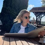 Caro - @carolinbelleth - Instagram