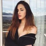 Caroline Belli - @carolin_belli - Instagram