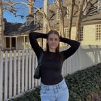 Caroline Ackerman - Facebook