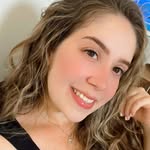 Caroline Abril - @carolineabril - Instagram