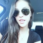 carolineabril - @carolineabril1 - Instagram