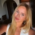 caroline albert - @carolineallbert - Instagram