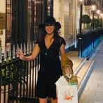 Caroline Alberti - Facebook