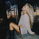 Lara Caroline Albrecht - @laracaroline.art - Instagram