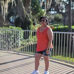 Caroline Alfaro - @at_carol_5 - Instagram