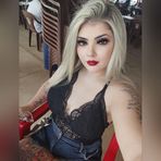 Caroline Andrade - Facebook