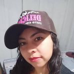 Caroline Andrade - Facebook