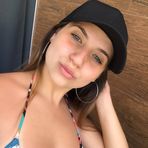 Caroline Andrade - Facebook