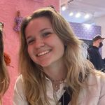 Caroline Angel - @carang2208 - Instagram