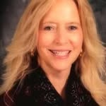 Carolyn Applegate - @yellowplane.pilot - Instagram