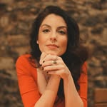 Caroline Arcari - @carolinearcari - Instagram