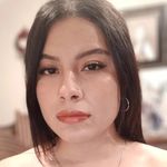 Caroline Arellano - @caro_ar8 - Instagram