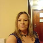 Caroline Ayres - @caroline.ayres.750 - Instagram
