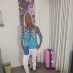 Caroline Blain - @caroline.blain.798 - Instagram
