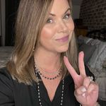 Caroline Barnes Bloom - @carolinebarnesbloom - Instagram