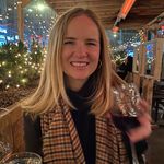 Caroline Bloomer - @cblooms - Instagram