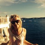 Caroline Bourke - @carolinebb000 - Instagram