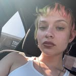 Caroline - @caroline_charles__ - Instagram