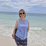Caroline Devine - @caroline.devine2021 - Instagram